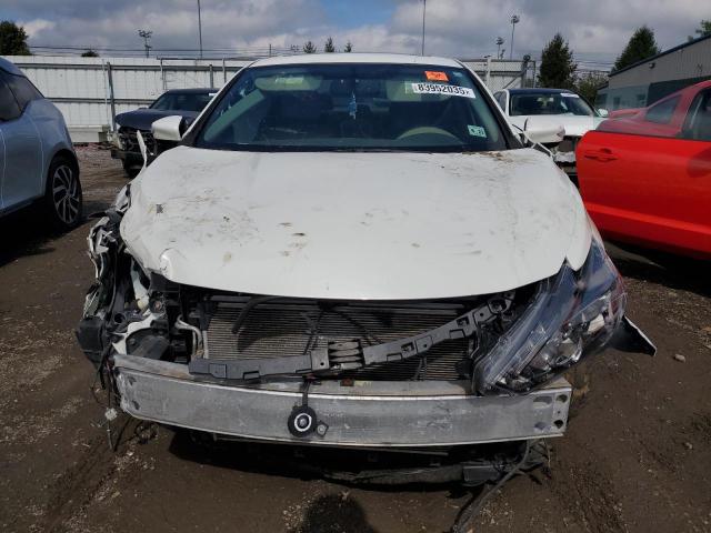 1N4AL3AP2GC199687 - 2016 NISSAN ALTIMA 2.5 WHITE photo 5