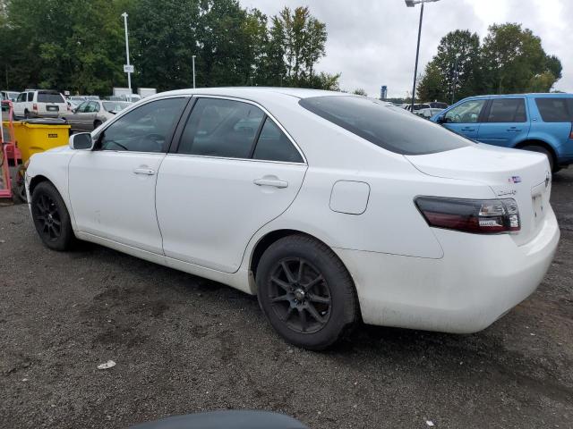 4T4BE46K99R137696 - 2009 TOYOTA CAMRY BASE WHITE photo 2