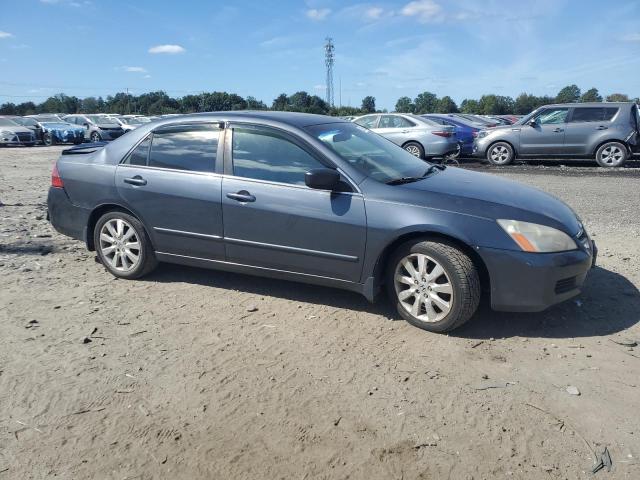 1HGCM66577A008948 - 2007 HONDA ACCORD EX GRAY photo 4