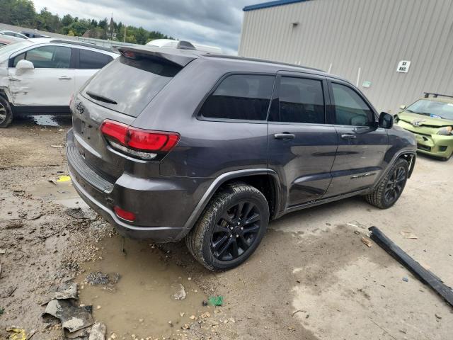 1C4RJFAG7JC501051 - 2018 JEEP GRAND CHER LAREDO GRAY photo 3