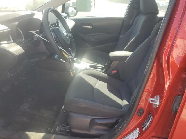 5YFEPMAE1MP180958 - 2021 TOYOTA COROLLA LE მუქწითელი ფოტო 7