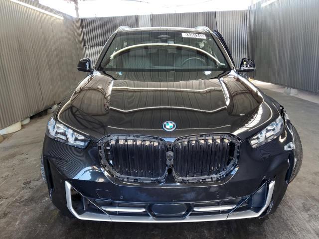 5UX43EU01S9Y16583 - 2025 BMW X5 XDRIVE50E BLACK photo 5