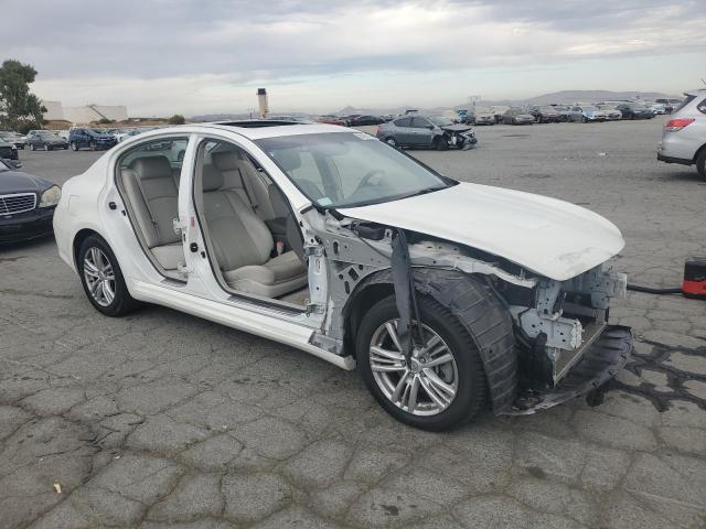 JN1CV6AP0BM305218 - 2011 INFINITI G37 BASE WHITE photo 4