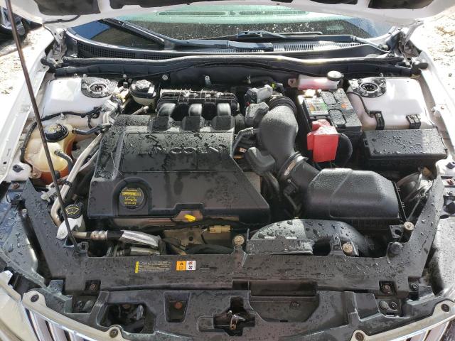 3LNHL2GC2CR834390 - 2012 LINCOLN MKZ WHITE photo 11