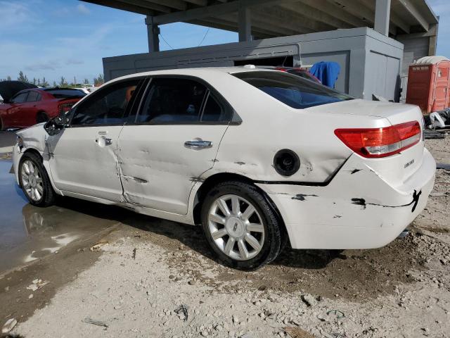 3LNHL2GC2CR834390 - 2012 LINCOLN MKZ WHITE photo 2