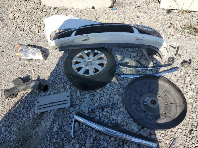 2C4RC1BG2GR290269 - 2016 CHRYSLER TOWN & COU TOURING WHITE photo 13