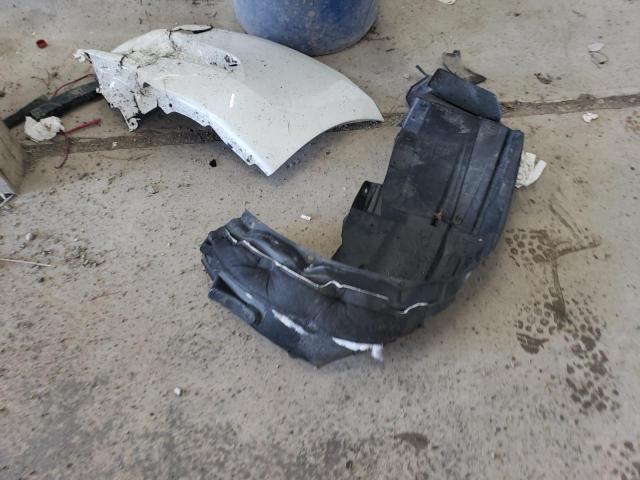 5KBCP3F72AB004778 - 2010 HONDA ACCORD EX WHITE photo 12