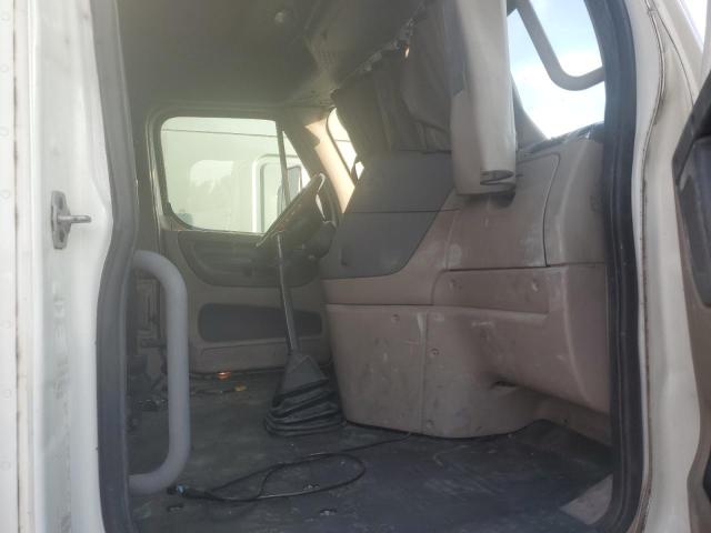 1FUJGLDRXDSBR2334 - 2013 FREIGHTLINER CASCADIA Blanco foto 5