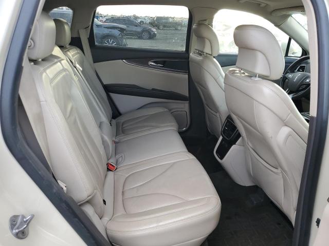 2LMTJ8LR7GBL59941 - 2016 LINCOLN MKX RESERVE Բեժ լուսանկար 10