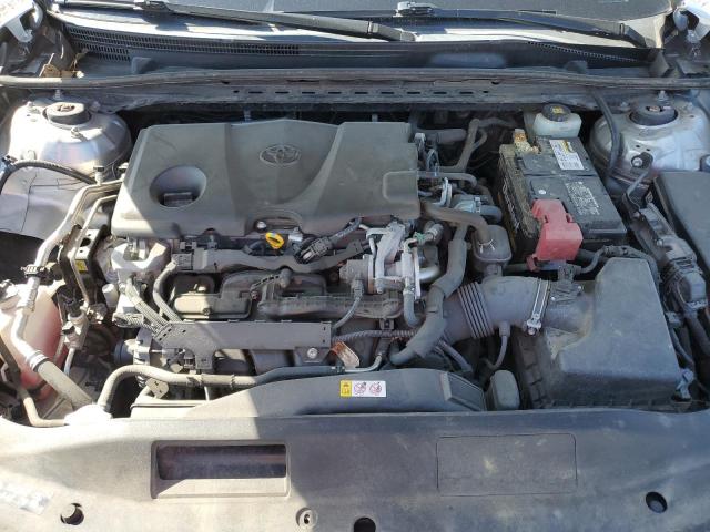 JTNB11HK6J3049362 - 2018 TOYOTA CAMRY L 银色 照片 11