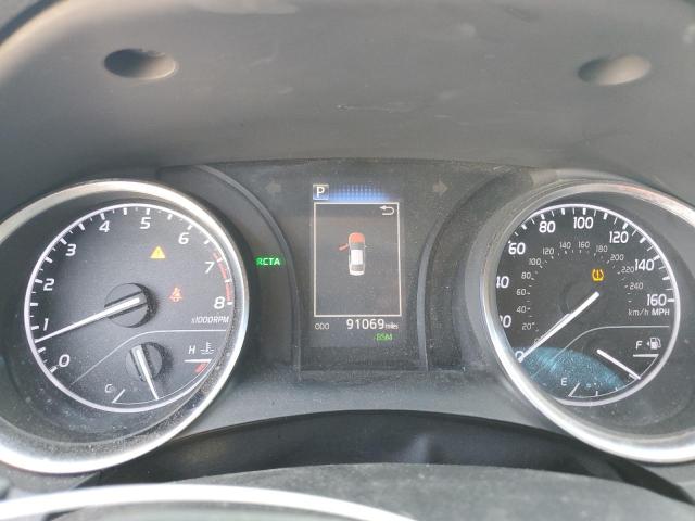 JTNB11HK6J3049362 - 2018 TOYOTA CAMRY L 银色 照片 9