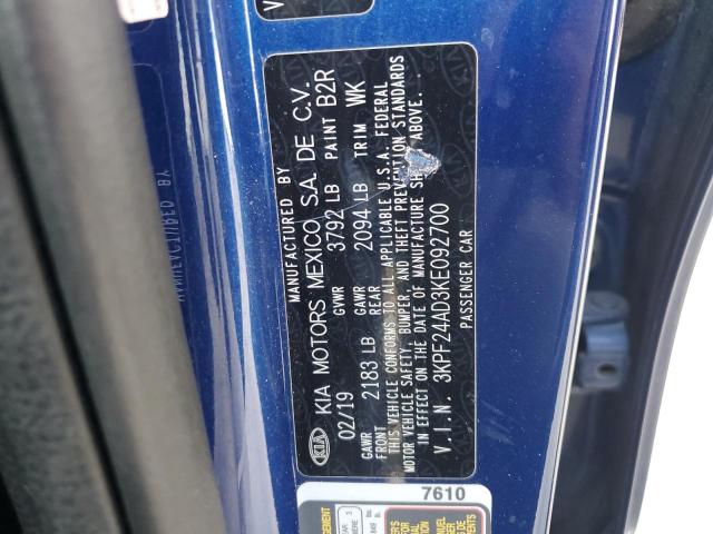 3KPF24AD3KE092700 - 2019 KIA FORTE FE BLUE photo 13
