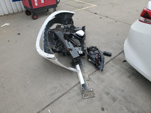 5XXGT4L3XJG204601 - 2018 KIA OPTIMA LX Biały zdjęcie 12