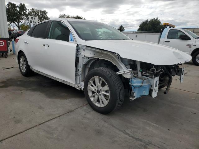 5XXGT4L3XJG204601 - 2018 KIA OPTIMA LX Biały zdjęcie 4