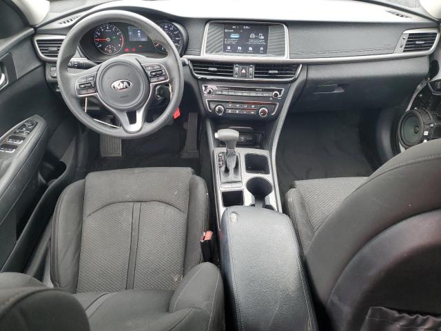 5XXGT4L3XJG204601 - 2018 KIA OPTIMA LX Biały zdjęcie 8