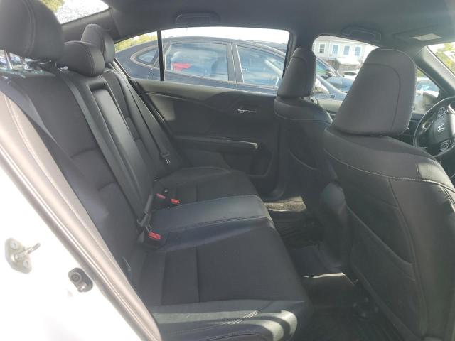 1HGCR2F58HA137454 - 2017 HONDA ACCORD SPORT 白色 照片 10