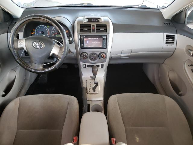 5YFBU4EE5DP125287 - 2013 TOYOTA COROLLA BASE فضي صورة 8
