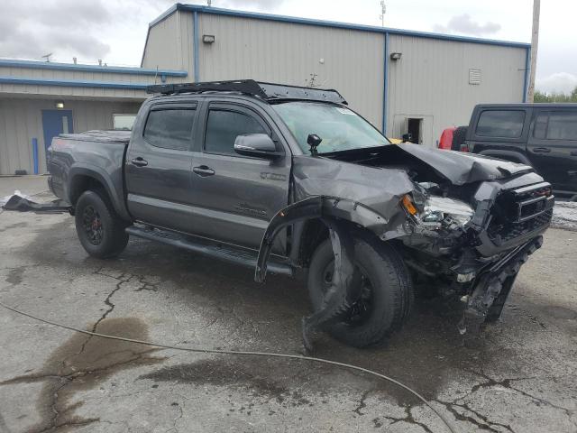 3TMCZ5AN2HM085300 - 2017 TOYOTA TACOMA DOUBLE CAB CHARCOAL photo 4