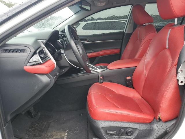 4T1K61AK6LU323877 - 2020 TOYOTA CAMRY XSE 白色 照片 7