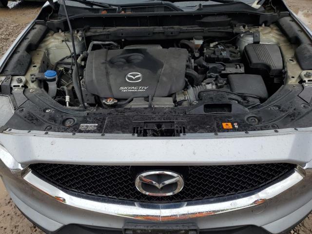 JM3KFBDL9H0205746 - 2017 MAZDA CX-5 GRAND TOURING SILVER photo 12