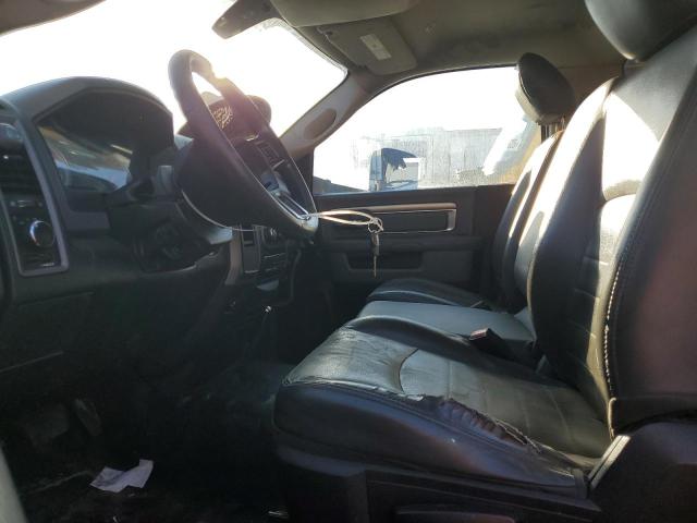 3C7WRMDLXJG253340 - 2018 RAM 5500 თეთრი ფოტო 7