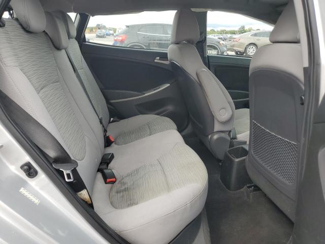 KMHCT5AE8HU312577 - 2017 HYUNDAI ACCENT SE SILVER photo 10