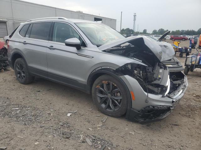 3VV3B7AX8NM102793 - 2022 VOLKSWAGEN TIGUAN SE ვერცხლისფერი ფოტო 4