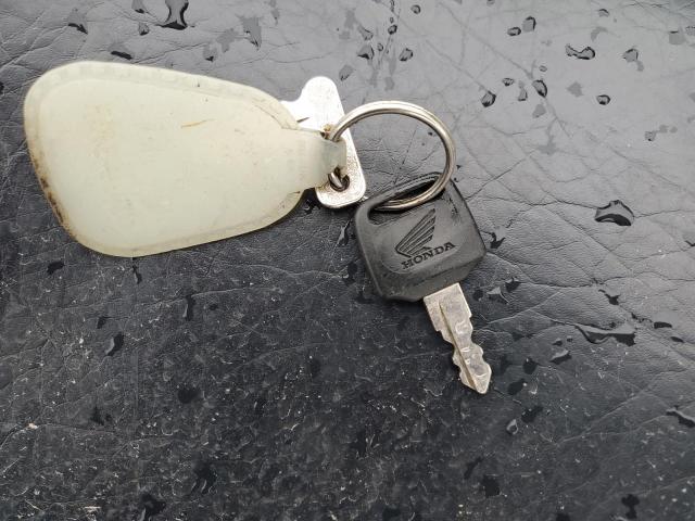 JH2SC6105AK000980 - 2010 HONDA VT1300 CX 勃艮第红 照片 8