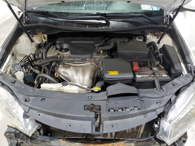4T1BF1FK8FU945670 - 2015 TOYOTA CAMRY LE WHITE photo 11