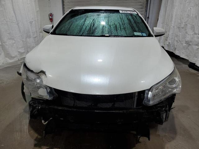 4T1BF1FK8FU945670 - 2015 TOYOTA CAMRY LE WHITE photo 5