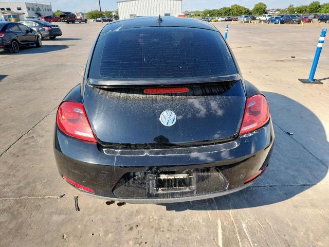 3VWJP7AT9CM606722 - 2012 VOLKSWAGEN BEETLE BLACK photo 6