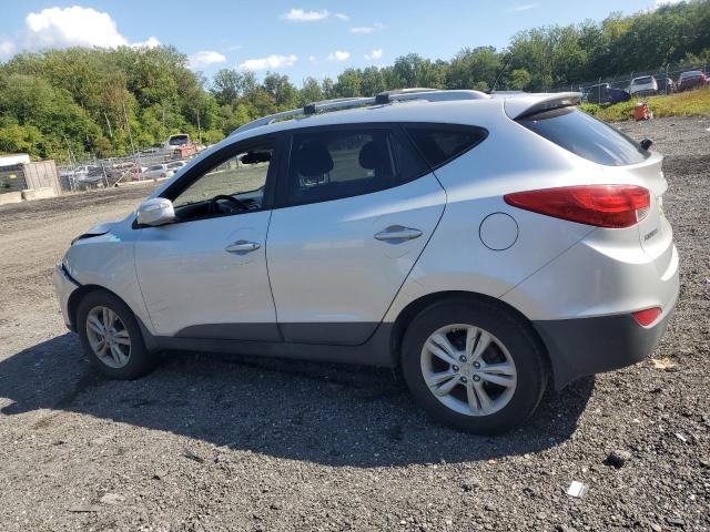 KM8JU3AC7CU322601 - 2012 HYUNDAI TUCSON GLS SILVER photo 2