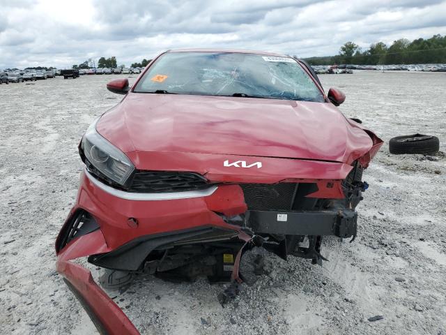 3KPF24AD3NE457588 - 2022 KIA FORTE FE RED photo 5