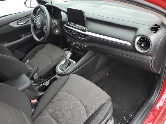 3KPF24AD3NE457588 - 2022 KIA FORTE FE RED photo 8