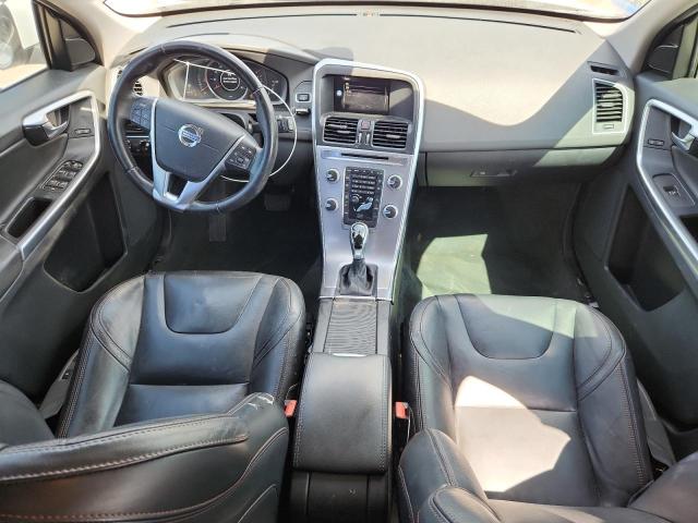 YV440MDJ2H2195785 - 2017 VOLVO XC60 T5 WHITE photo 8