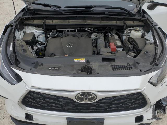 5TDGZRBH3NS588699 - 2022 TOYOTA HIGHLANDER XLE أبيض صورة 12