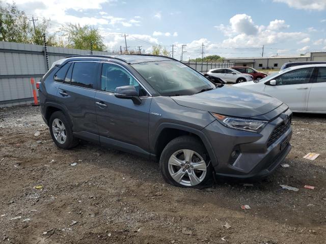 4T3R6RFV7MU030157 - 2021 TOYOTA RAV4 XLE Boz foto 4