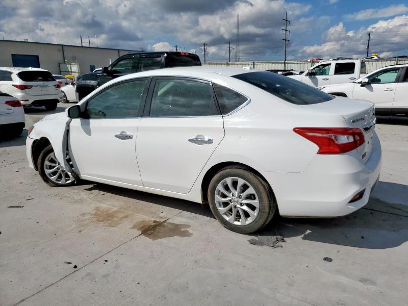 3N1AB7AP0JY239321 - 2018 NISSAN SENTRA S WHITE photo 2