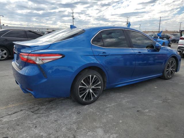 4T1B11HK9KU173637 - 2019 TOYOTA CAMRY L BLUE photo 3