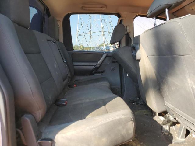 1N6AA0EJ4EN512564 - 2014 NISSAN TITAN S SILVER photo 10