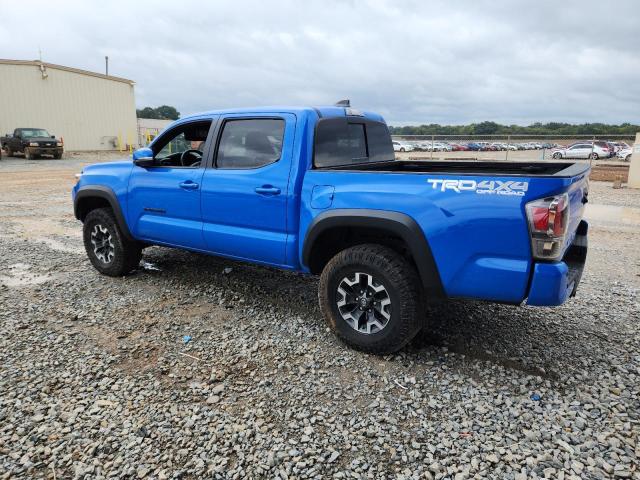 3TMCZ5AN0LM339885 - 2020 TOYOTA TACOMA DOUBLE CAB BLUE photo 2
