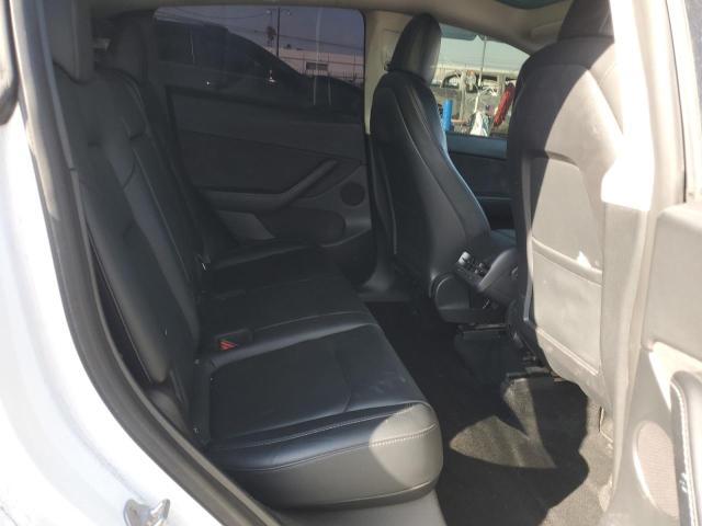 7SAYGDEE6NF428564 - 2022 TESLA MODEL Y Білий фото 10