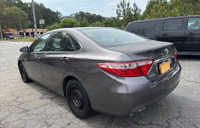 4T1BF1FK6FU916197 - 2015 TOYOTA CAMRY LE CHARCOAL photo 3