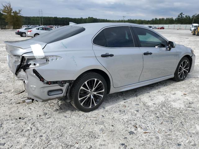 4T1B11HK4KU210187 - 2019 TOYOTA CAMRY L SILVER photo 3