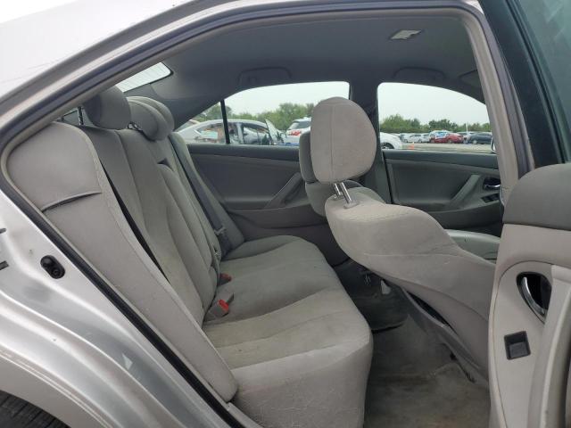 4T4BE46K89R115544 - 2009 TOYOTA CAMRY BASE Srebrny zdjęcie 10