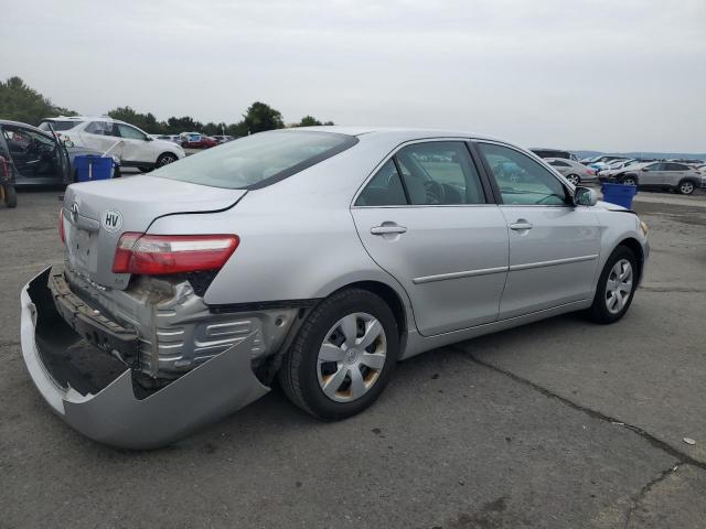 4T4BE46K89R115544 - 2009 TOYOTA CAMRY BASE Srebrny zdjęcie 3