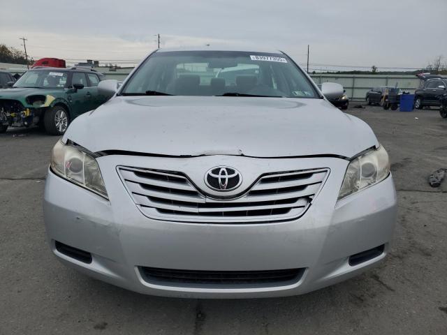 4T4BE46K89R115544 - 2009 TOYOTA CAMRY BASE Srebrny zdjęcie 5