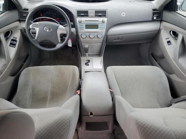 4T4BE46K89R115544 - 2009 TOYOTA CAMRY BASE Srebrny zdjęcie 8