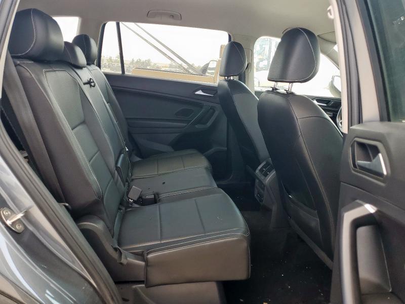 3VV3B7AX0MM011354 - 2021 VOLKSWAGEN TIGUAN SE Серый фото 11