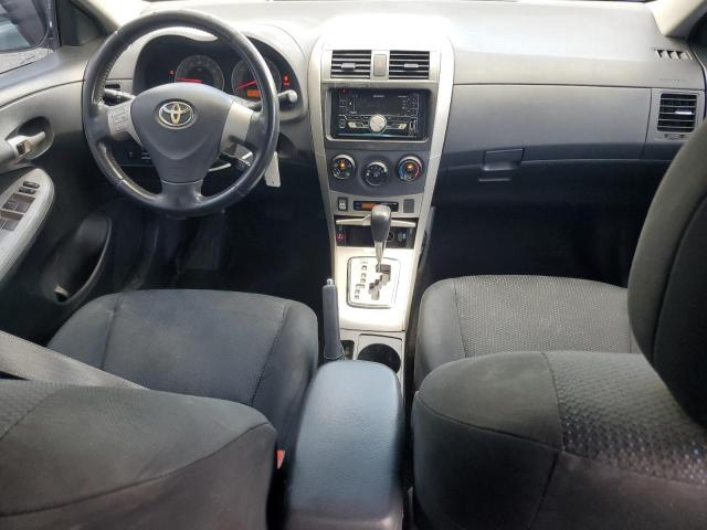 1NXBU4EE8AZ330340 - 2010 TOYOTA COROLLA BASE Gümüş foto 8